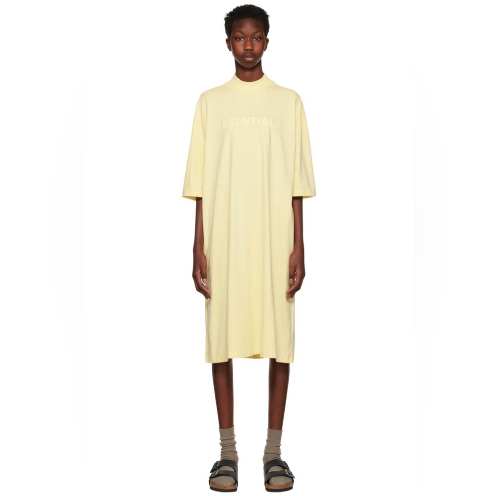 New authentic FEAR OF GOD ESSENTIALS
Yellow Short Sleeve Minidress